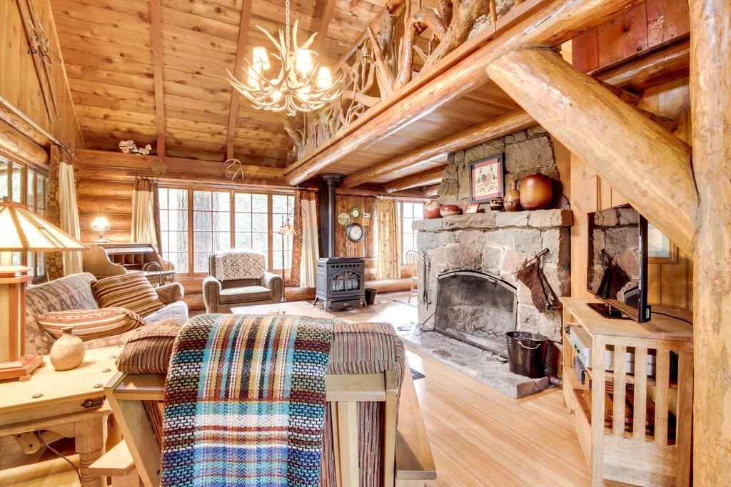 Zoe'S Log Cabin Welches Zewnętrze zdjęcie